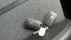 Peugeot 3008 1.2 PureTech Allure 5dr Petrol Estate